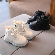 男宝宝鞋子秋款加绒靴1-3-5岁女儿童马丁靴韩版潮英伦小童靴子冬2