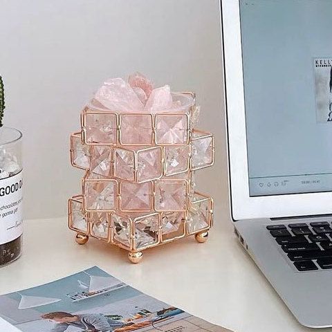 Cubo de Rubik transfronterizo lámpara de mesa de cristal de cuatro capas de piedra de sal de cristal natural luz de la noche de noche Princesa decorativa Red roja ins chica