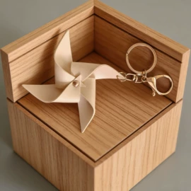 腰带;耳环;腰封