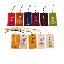 布艺绣品;香包/香囊;中国结