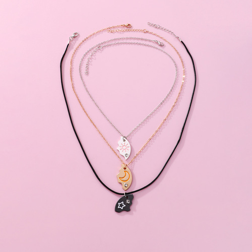 Cross-border new product Star Moon three-person chain high-end design alloy dripping oil splicing round pendant set necklace