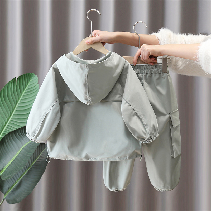 7089 Chaqueta de primavera para niños, estilo occidental, gabardina coreana con capucha, primavera y otoño, nueva chaqueta de todo fósforo, primavera