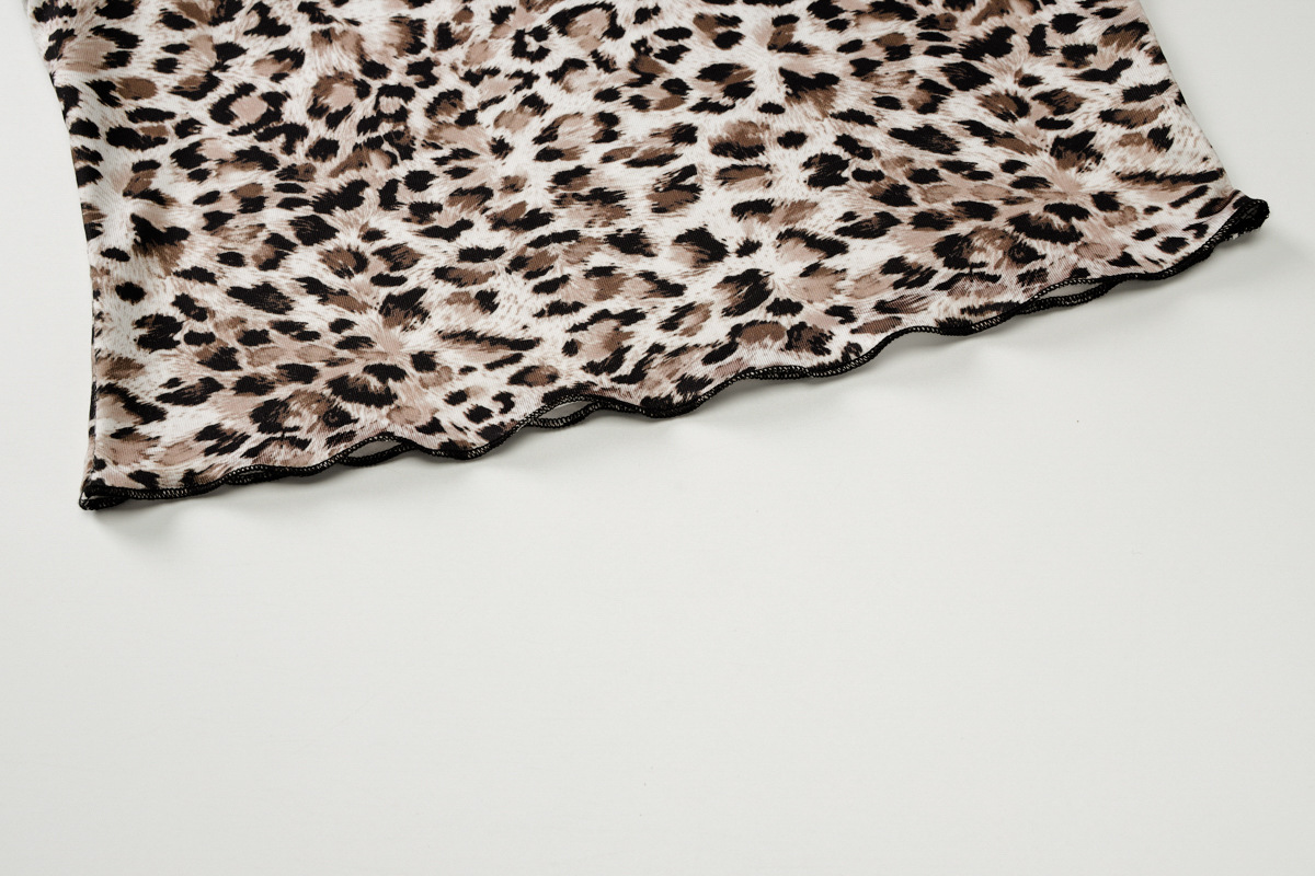 72g Weight Polyester Fabric Type Short Top Length Camisole Tops Type Casual, Holiday, Daily Occasion Strap Neckline Slim Fit Type Leopard Pattern Summer Season Sexy, Streetwear Style Backless Craft Wholesale Women's Sexy Streetwear Leopard Tank Tops 12