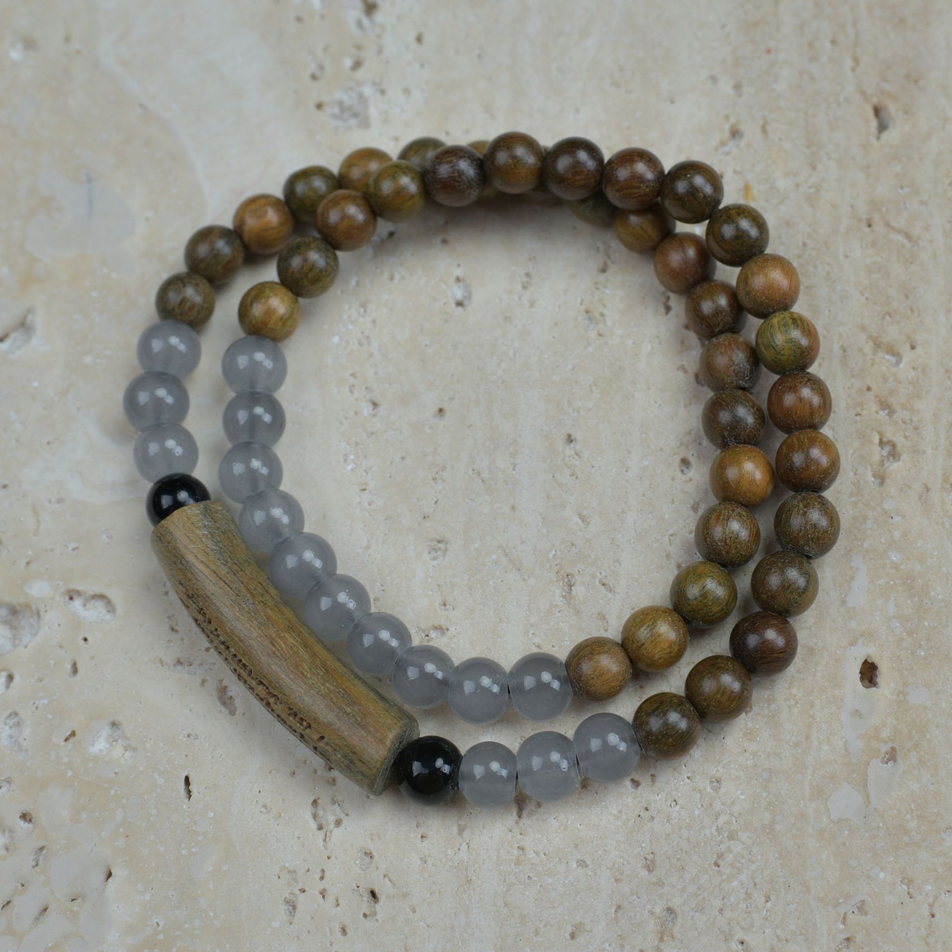 그린 샌들우드 더블 서클 블랙 크리스탈 하프 팔찌