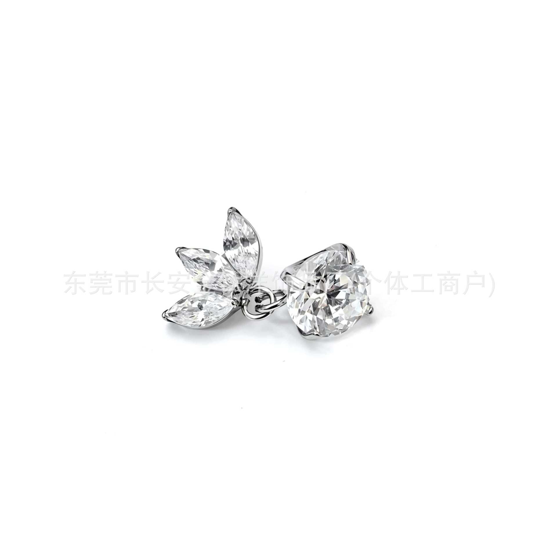 Labret piercing jewelry detail image