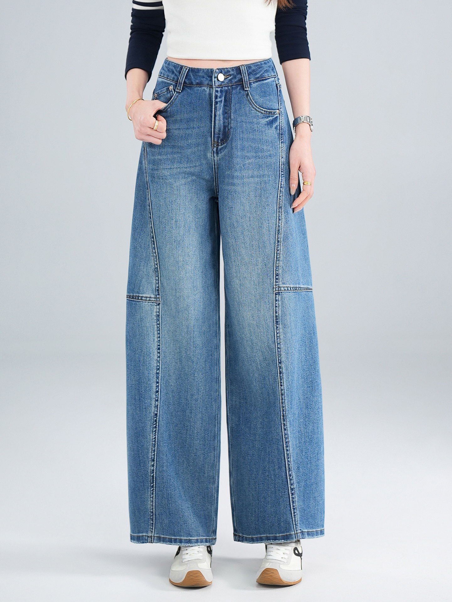 Demi-season jeans