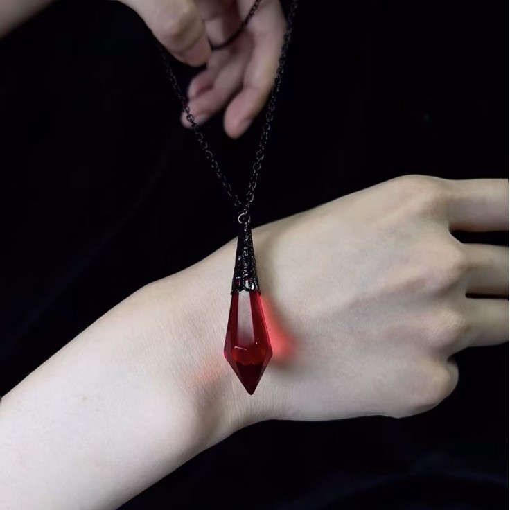 red black glass crystal pendant
