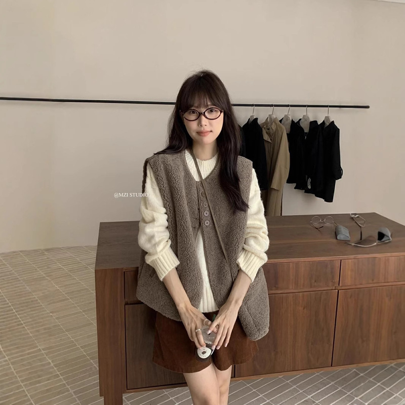 Elegant Wool Style Small Chanel Style Vest Autumn and Winter Overlapping All-match Casual Fur One Ware Women's Vest (with Bag)