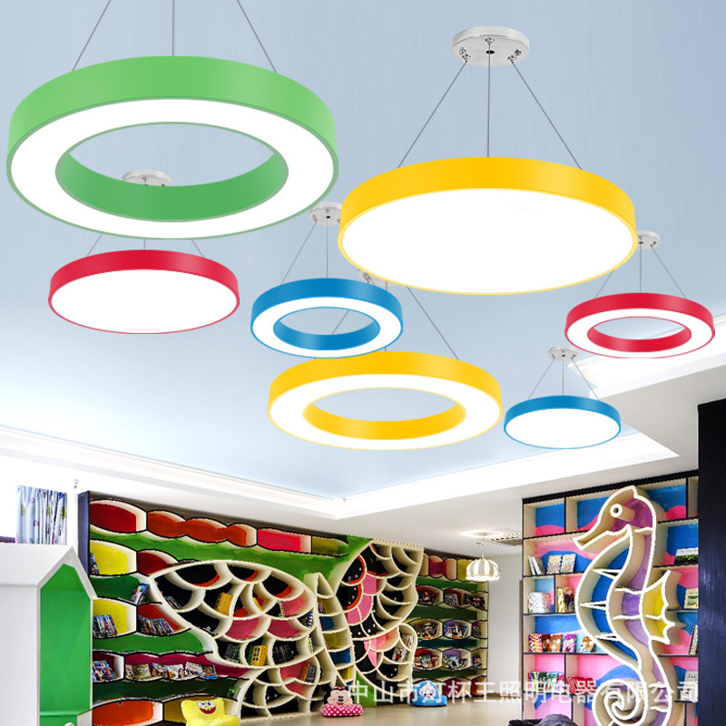 Anillo de color LED lámpara de luz de jardín de infantes de luz de educación temprana instituciones de capacitación de lámparas de oficina circulares de modelado creativo lámparas
