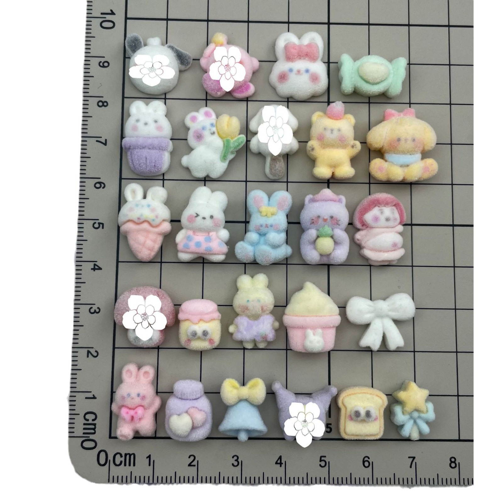 Mini Flocado de otoño e invierno de dibujos animados accesorios de resina tamaño pequeño gamuza espárragos crema de uñas accesorios de pegamento material DIY