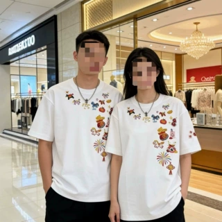 春季新款重工艺刺绣小马短袖男士T恤打底衫休闲百搭男女同款半袖