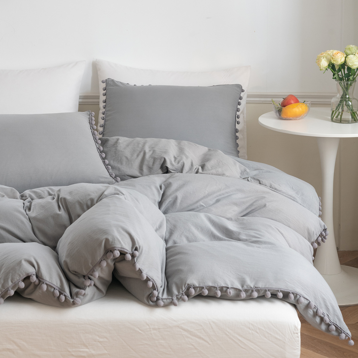 Bedding and home textile three piece set, solid color washed cotton hanging ball style duvet cover set_voghion.com