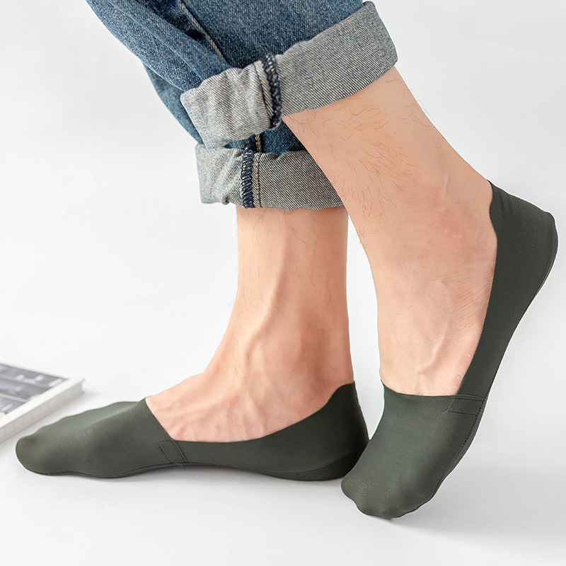 Calcetines invisibles del tobillo de la parte inferior de la caída del pelo del corte arbitrario de los hombres del talón de la silicona de los hombres invisibles del verano