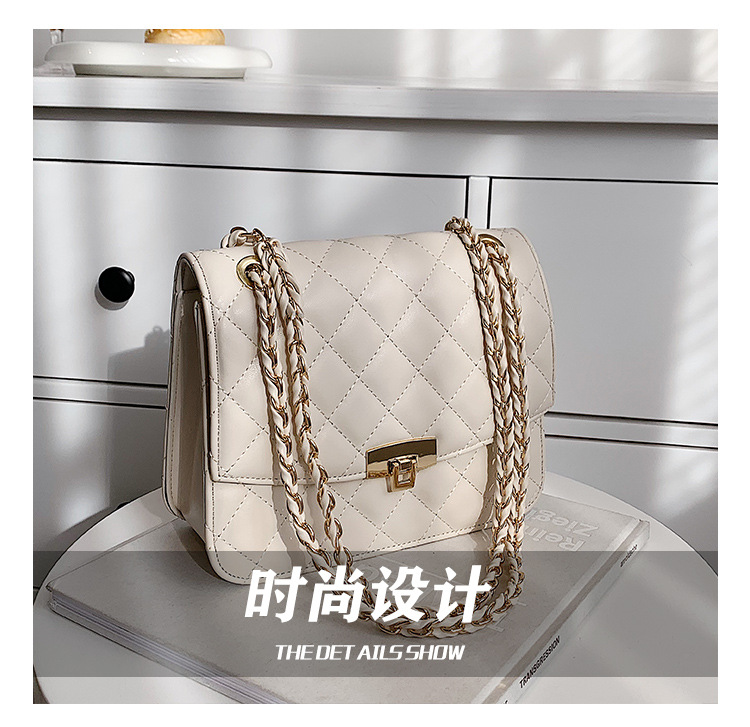 New Rhombus Embossed Braided Chain One-shoulder Small Square Bag 23*18*9cm display picture 25