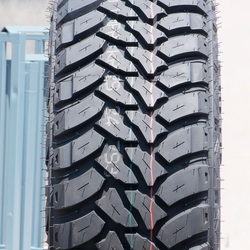 Jiading Mud MT/RT Off-road Tire 265/65r17 All Terrain AT235/245/7075r16 60R18