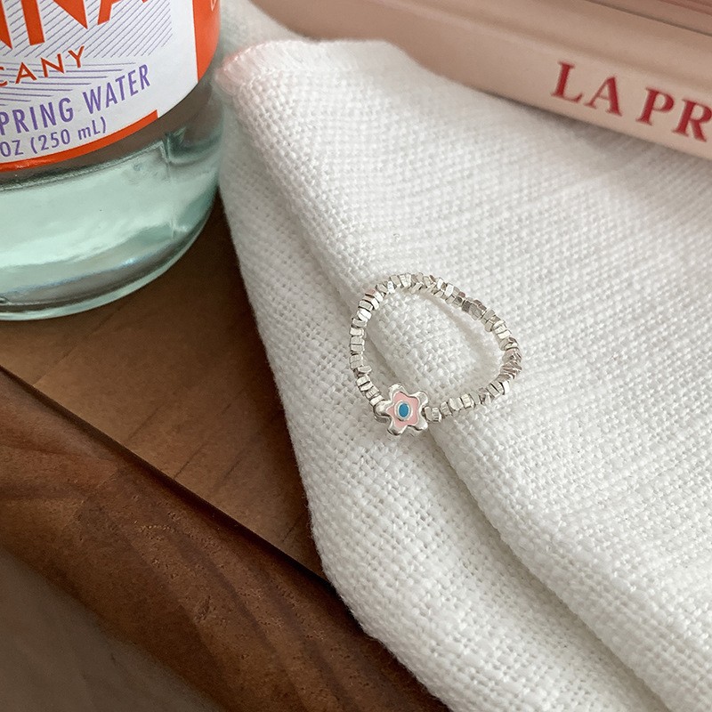 Minimalist Small Flower Fragment Silver Ring For Women Open Design_voghion.com