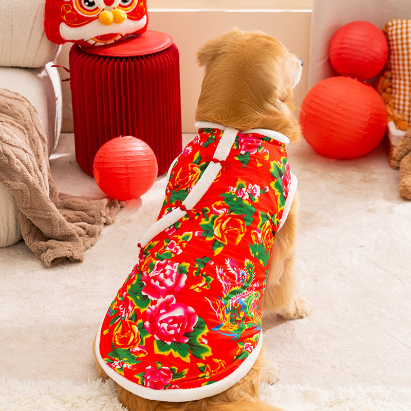Otoño y invierno perros de tamaño mediano y grande cabello dorado perros de estilo nacional noreste chaqueta de algodón de flores perros de Año Nuevo ropa de perros de mascotas