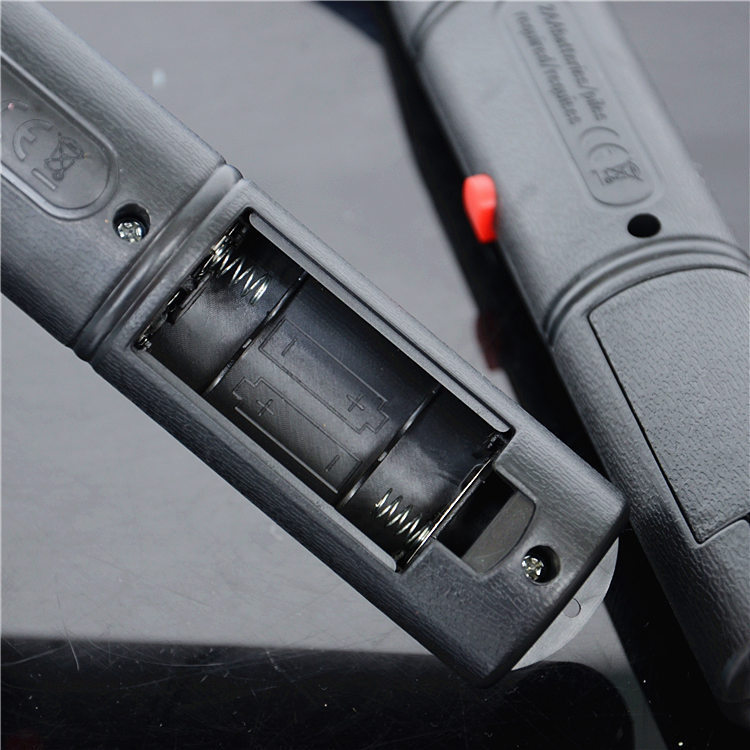 8811567792_660986676