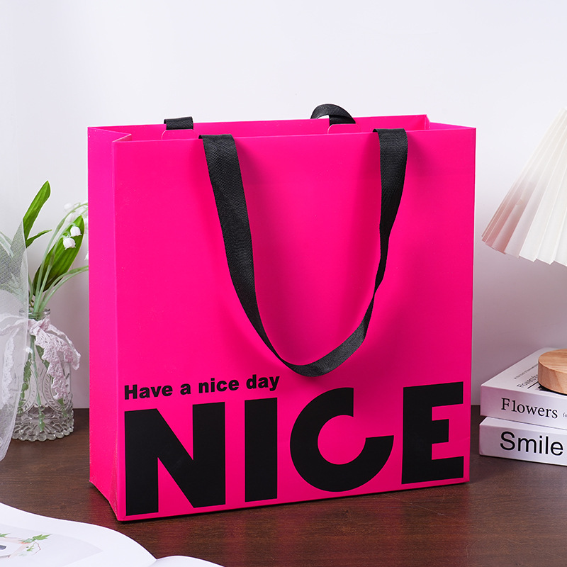 Bolsas de papel kraft sin cintura bolsas de mano logotipo ropa bolsas de regalo bolsas de papel bolsas de regalo bolsas de compras personalizadas