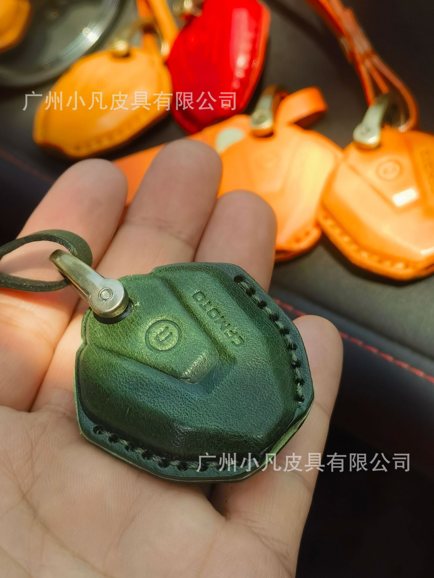 Suitable for spring breeze motorcycle 250/450SR 250/700CLX 450CLC handmade cowhide key set