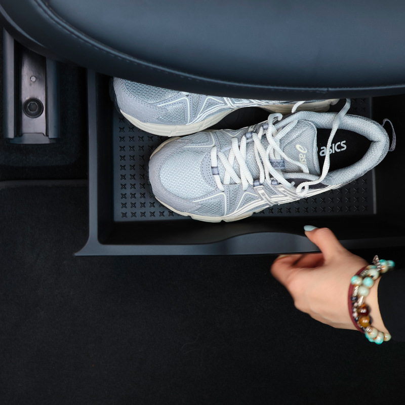 Suitable for Tesla Model Y seat storage box car drawer TPE storage box ya interior accessories