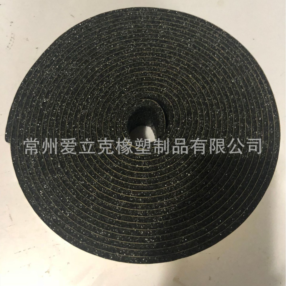 常州厂家带胶黑色白色珍珠棉卷材密封条厚度填缝打卷量大价优