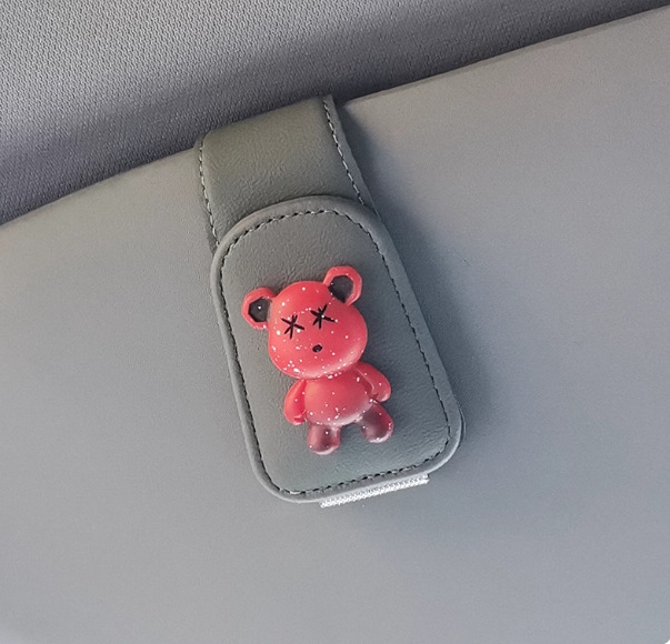 Car-Mounted Glasses Clip, Car Sun Visor Storage Gadget, Multifunctional Creative Cartoon Sunglasses Card and Receipt Holder
