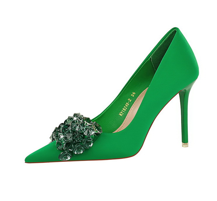 High Heels Women's Satin Pointed Court Shoes For Wedding Parties_voghion.com