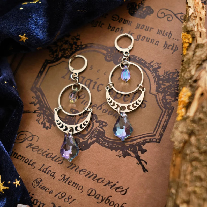 European and American Cross-Border Retro Mysterious Crescent Moon Personalized Earrings Witch Style Niche Design Trendy Earrings Earrings
