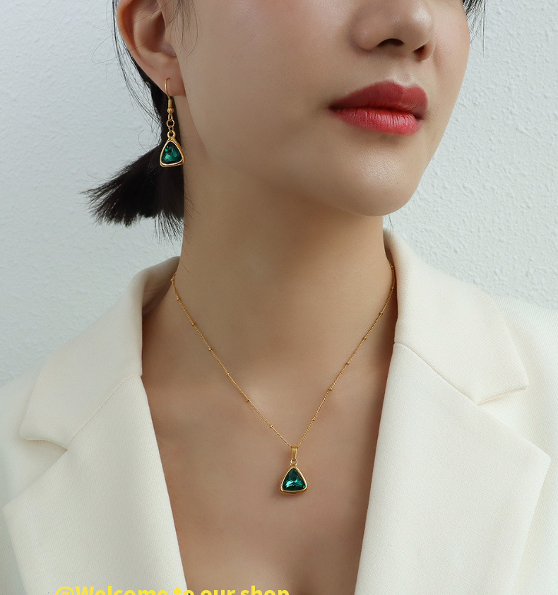 European And American Green Zircon Emerald Green Crystal Stone Earrings Necklace display picture 1