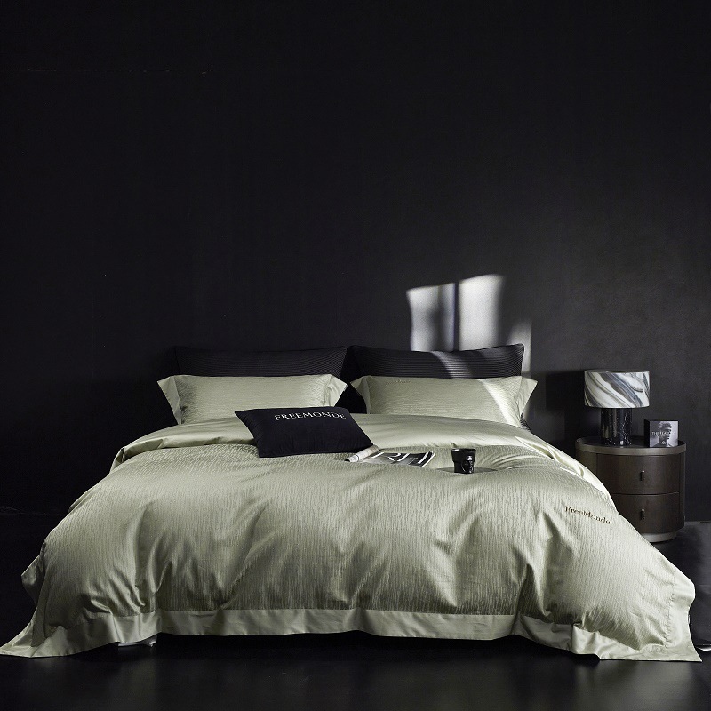 100S Long-Staple Cotton Accessible Luxury Style Gold and Silver Thread Jacquard High-End Bedding Four-Piece Set for All Year Round Bedroom Bedding