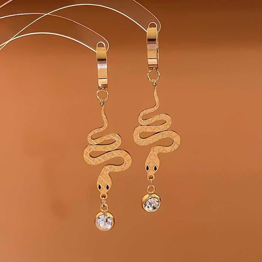 Four Leaf Clover, Devil'S Eye, Heart Shape Pattern 1 Pair Retro Classic Style Four Leaf Clover Devil's Eye Heart Shape Enamel Inlay Stainless Steel Zircon Drop Earrings