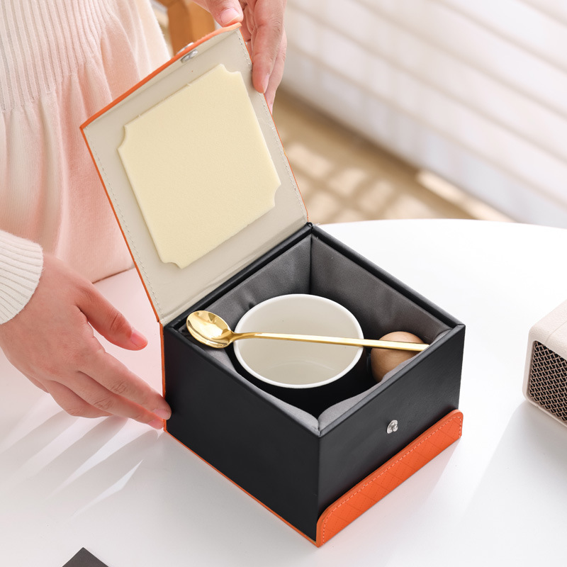 Taza de café de moda, regalo de mano, taza de cerámica, taza de roble, mango de taza con plato, cuchara, caja de regalo, bolsas, LOGO grabado