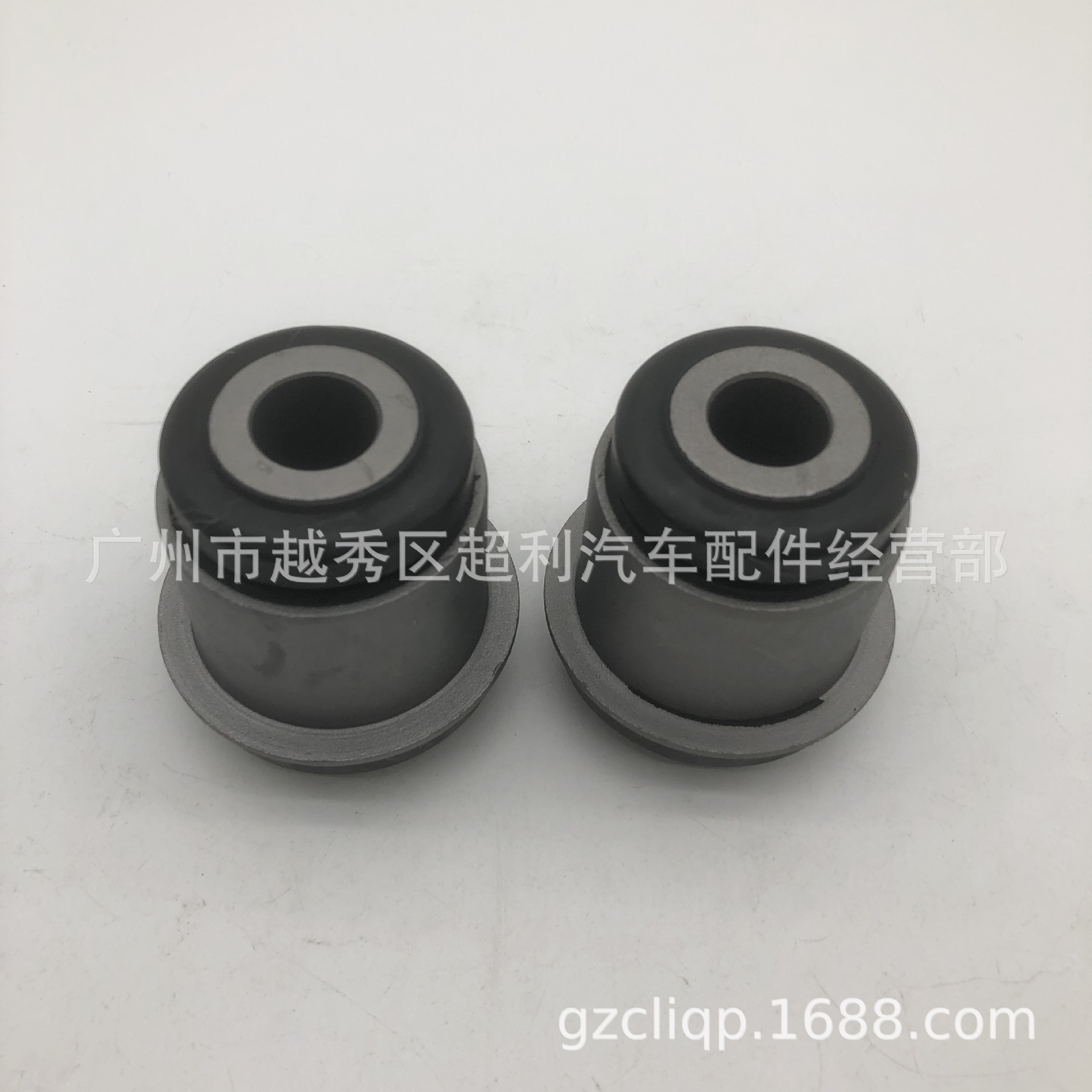Applicable to MK335060 MK633970 Fuso CANTER Mitsubishi Bars Hanger Rubber Sleeve
