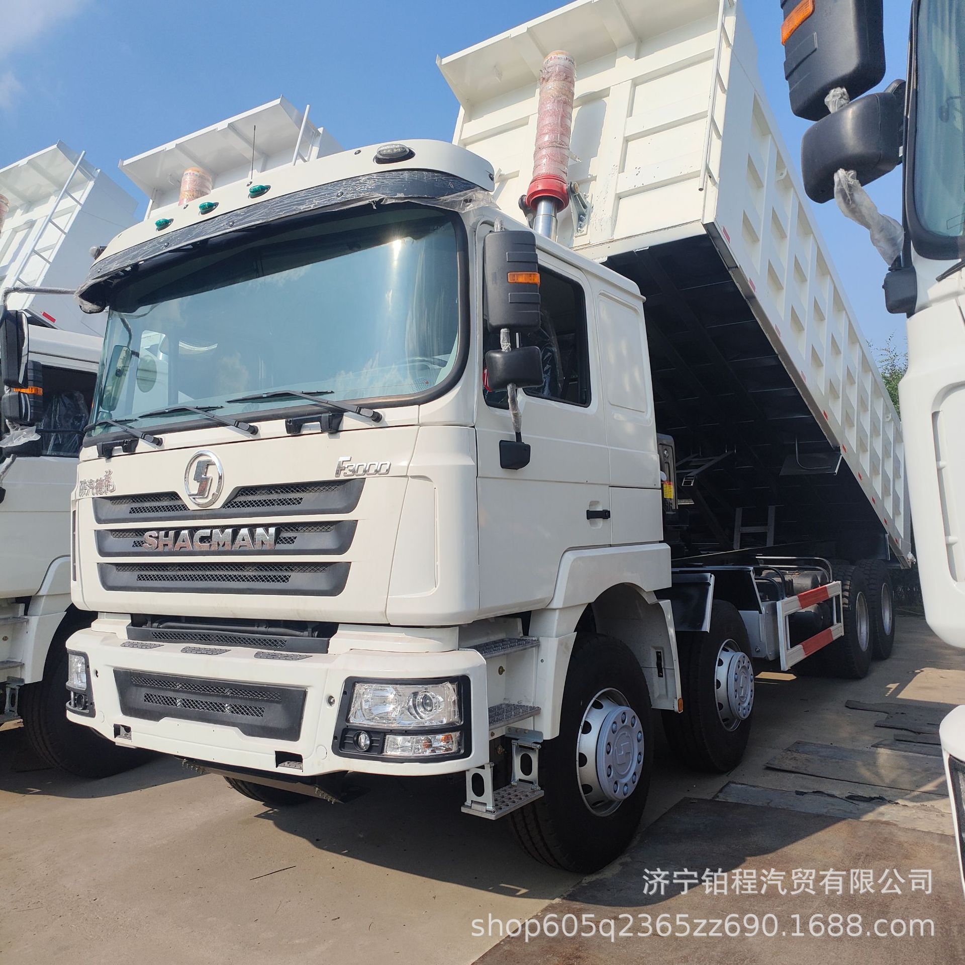 Exported to Africa and the Middle East, SHACMAN F3000 375 Weichai Engine Dump Truck for Construction and Soil Transport