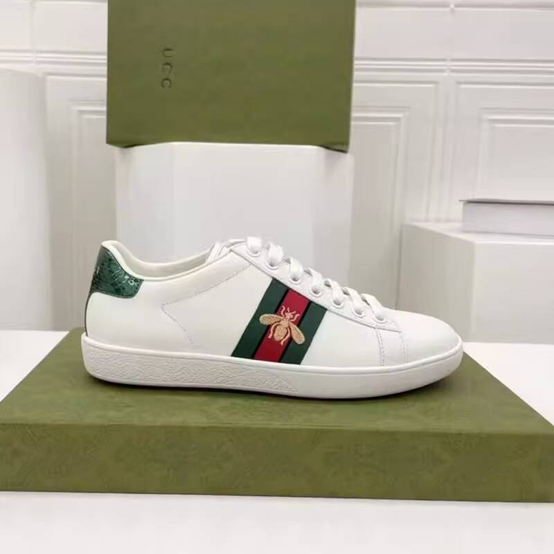 G-brand Little Bee white sneakers for women 2024, celebrity style, genuine leather embroidered versatile couple's sports sneakers, trendy for men on Instagram G-brand Little Bee white sneakers for women 2024, celebrity style, genuine leather embroidered versatile couple's sports sneakers, trendy for men on Instagram