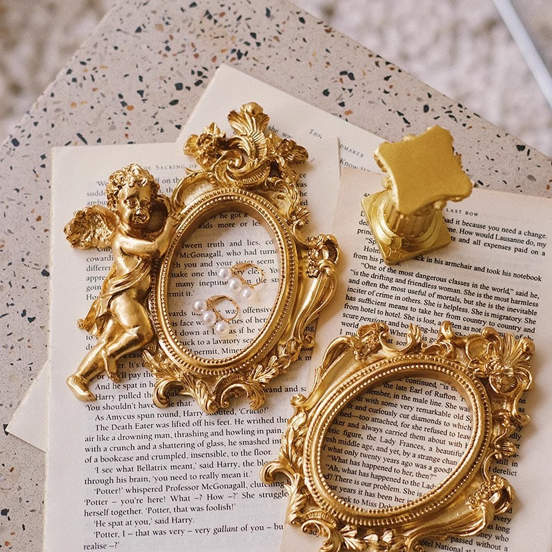 ins歐式金色復古相框飾品展示陳列擺件ins風首飾裝飾拍照攝影道具