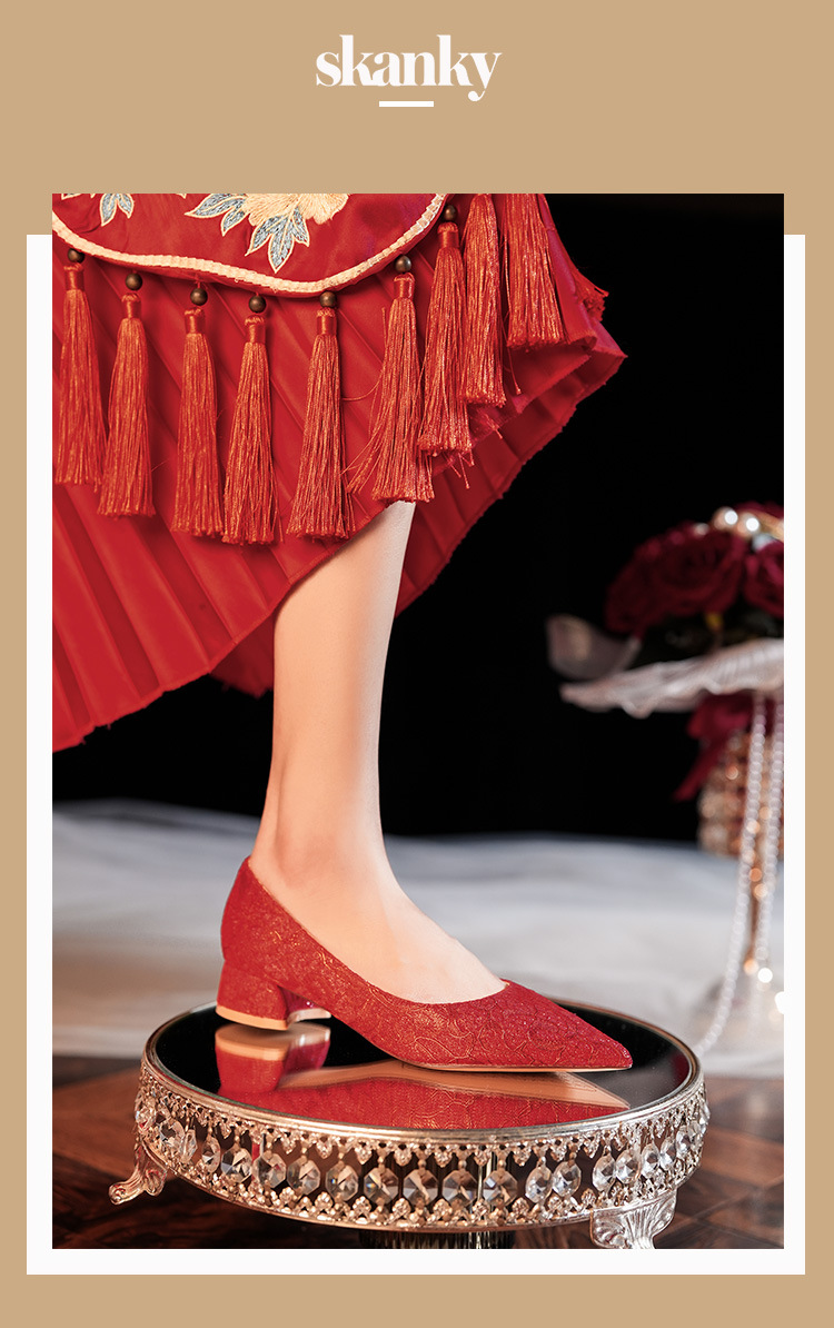 3333G Scarpe da donna con tacco basso, in raso, a punta, rosse, comode ed eleganti, per damigelle d'onore e feste_voghion.com