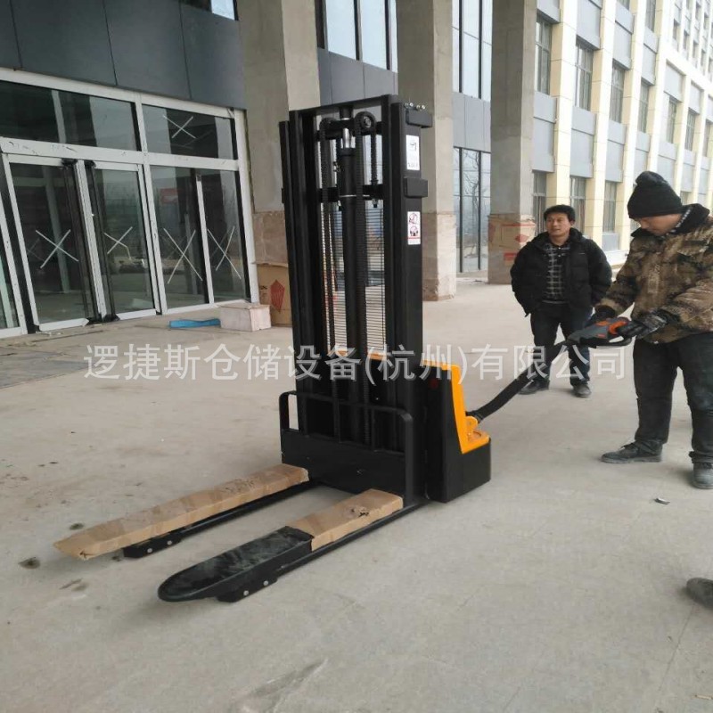 经济型电动步行叉车堆高车仓储堆垛机1.5吨液压升降装卸车铲车