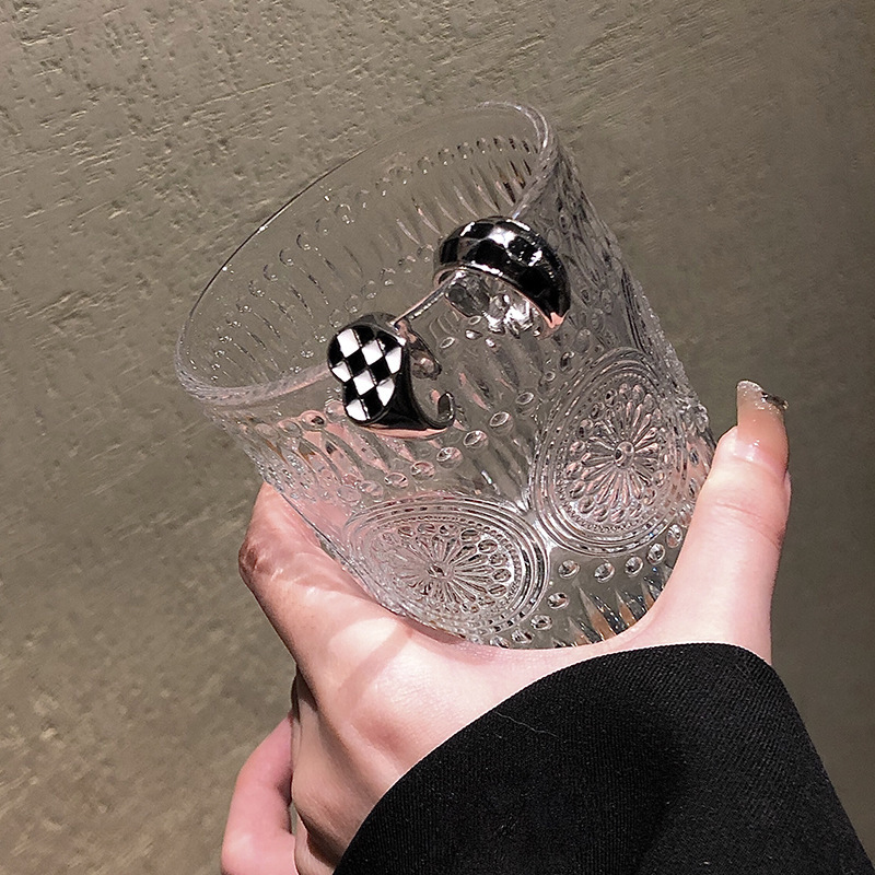 Love black and white checkerboard ring female niche design 2021 new trend simple fashion personalized ring