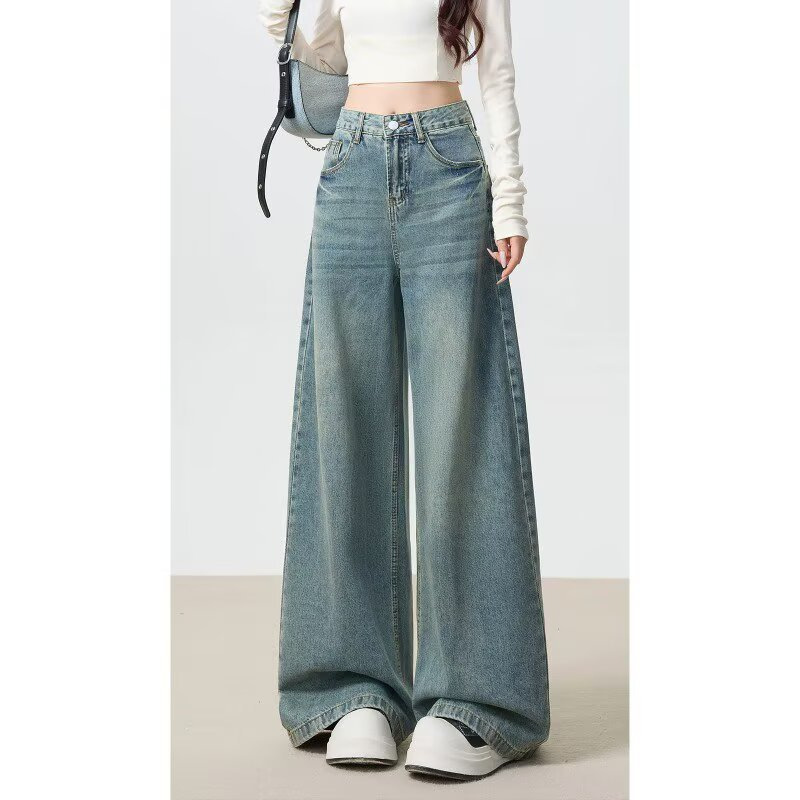 Vintage Versatile Blue Low-Waist Flared Jeans for Women, Summer 2026 New Style, Loose Fit, Not Tight on the Legs