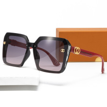 TY15年轻时尚女士大牌太阳镜跨境专卖开车专用偏光太阳镜一件代发