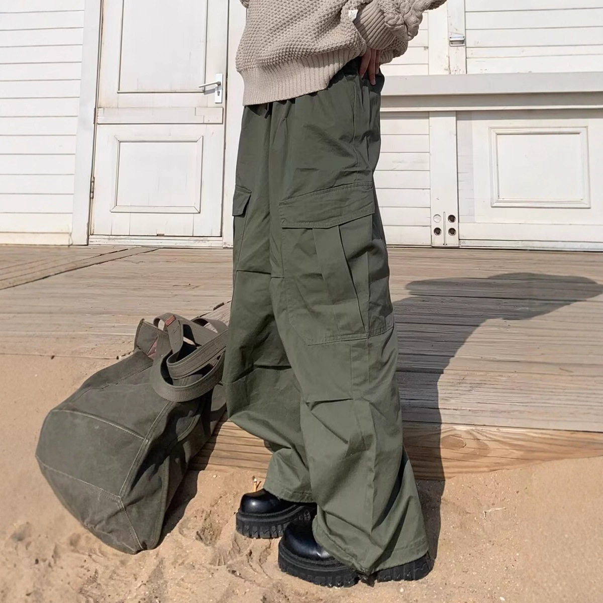 Japanese Retro Diagonal Pocket Pleated Solid Color Cargo Parachute Pants Men's Autumn and Winter American Loose Versatile Casual Pants