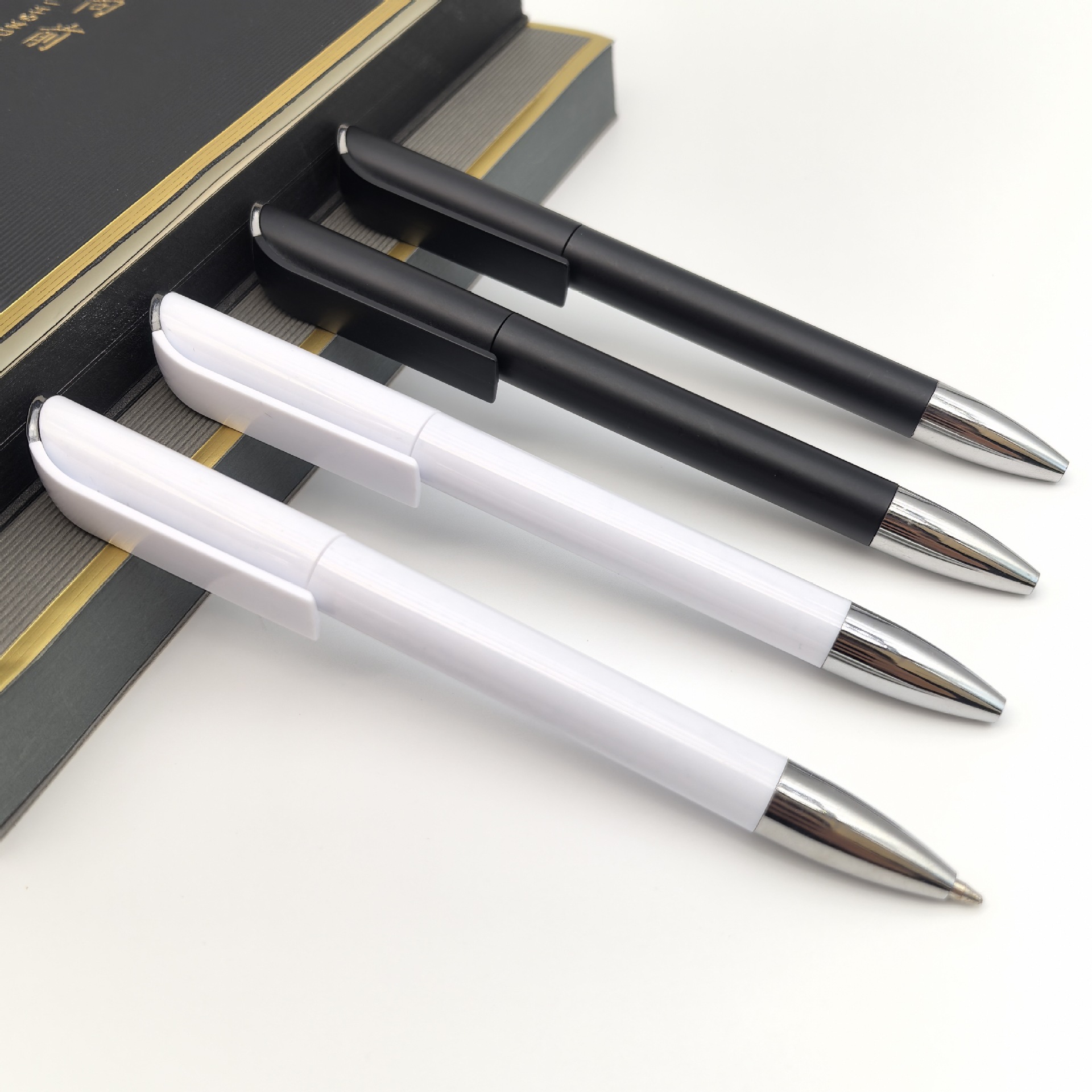 Fábrica de bolígrafo publicitario bolígrafo promocional bolígrafo negro regalos personalizados bolígrafo logotipo hotel