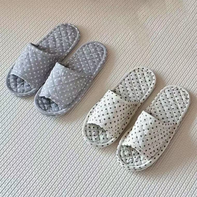 Korean Style Home Indoor Fabric Cloth-Soled Slippers Silent Wooden Floor Mute Four-Season Cotton Men and Women Korean Style Home Indoor Fabric Cloth-Soled Slippers Silent Wooden Floor Mute Four-Season Cotton Men and Women