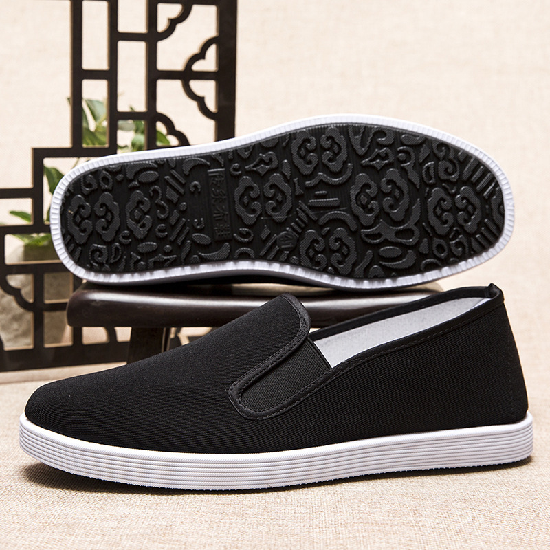 Viejos zapatos de tela de Beijing al por mayor primavera y verano nuevos zapatos casuales para hombres con suela gruesa y cómoda transpirable zapatos de trabajo para hombres