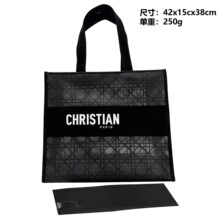 �¿��y�ٽz�W�����ذ�������Ůʿ�μ���ٴ�ȼ����e������