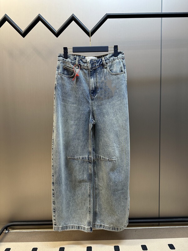 Correct Version in Stock High-Quality L Brand 2025 New Tapered Jeans Trendy Fashion Versatile Unisex Correct Version in Stock High-Quality L Brand 2025 New Tapered Jeans Trendy Fashion Versatile Unisex