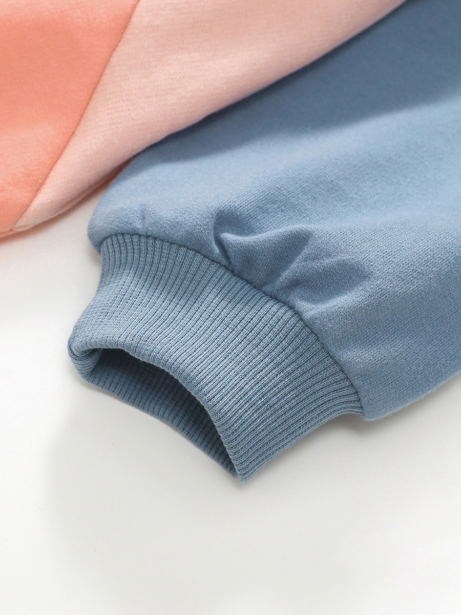 Little maven fábrica de origen de ropa para niños Suéter para niñas europeas y americanas al por mayor Top para niños de otoño