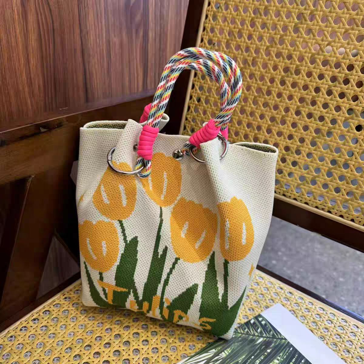 Bolsa de punto bolsas de dibujos animados para mujeres lindas bolsas de regalo de mano bolsas de bocadillos prácticas versátiles bolsas de cubo baratas gran capacidad